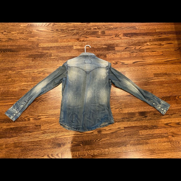 True Religion Women's Denim Shirt Size M - Picture 3 of 4